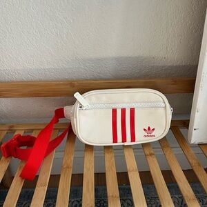 Adidas Fanny pack